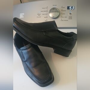Mens dress shoes size 7